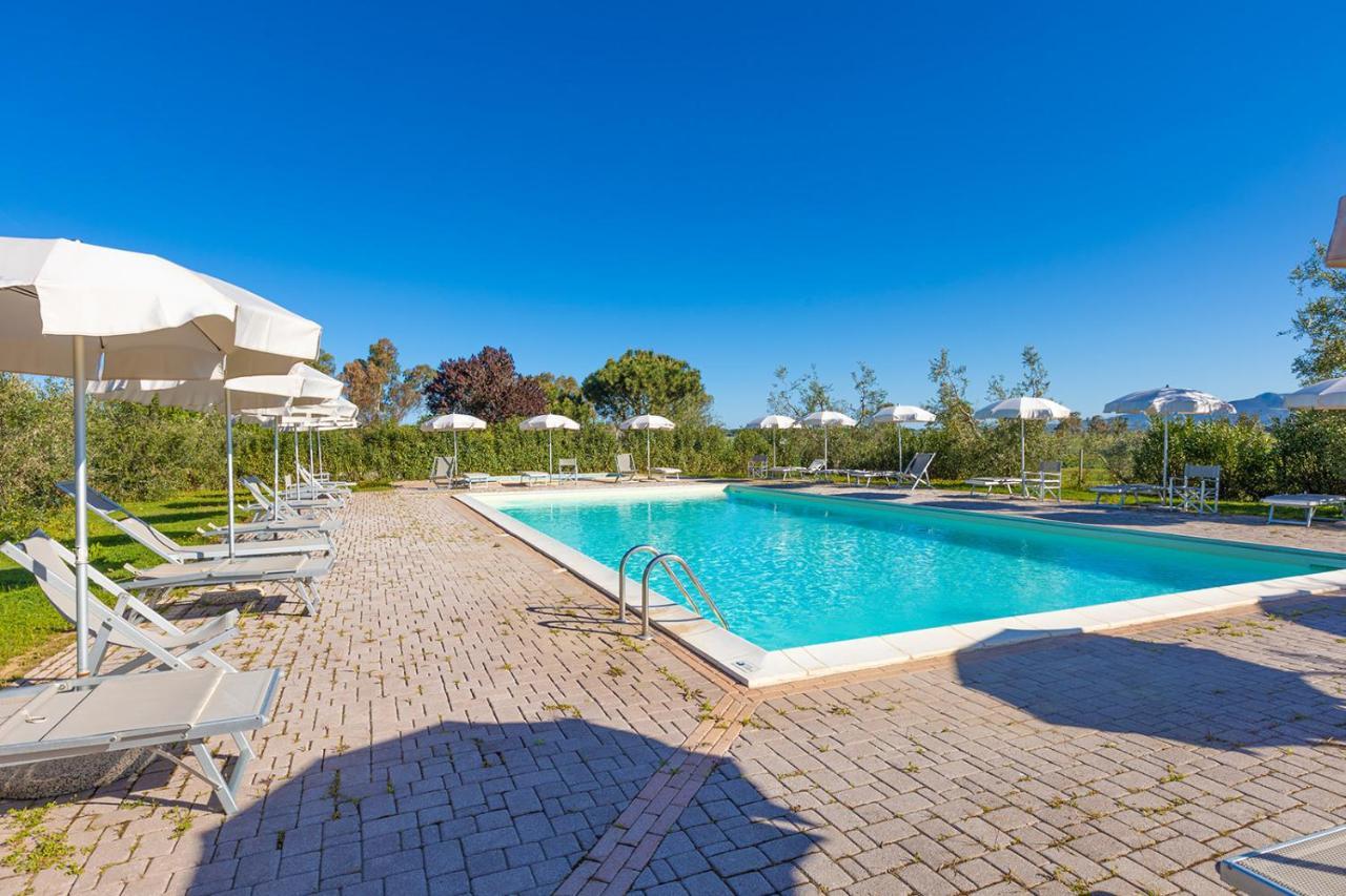 Glamping Gli Etruschi Ξενοδοχείο Πιομπίνο Εξωτερικό φωτογραφία