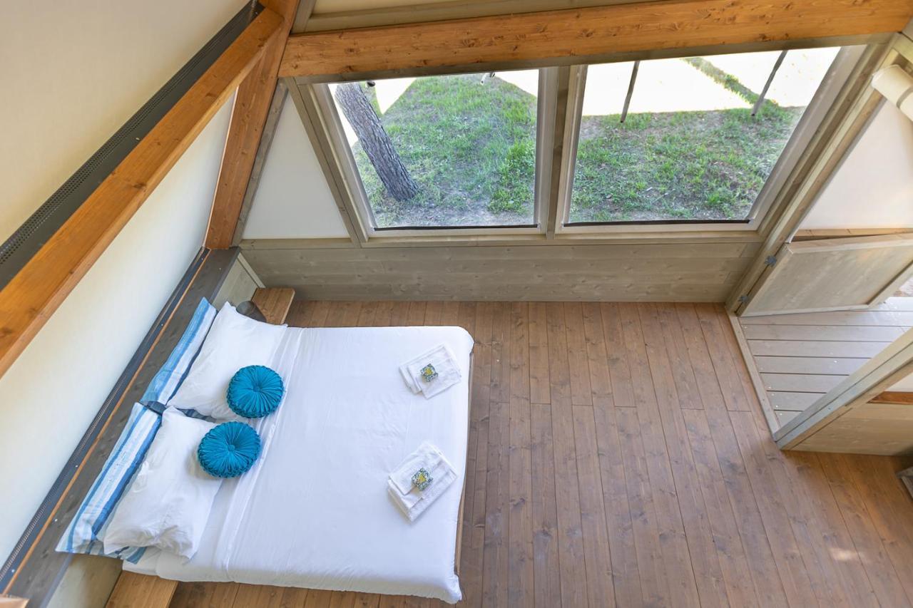 Glamping Gli Etruschi Ξενοδοχείο Πιομπίνο Εξωτερικό φωτογραφία