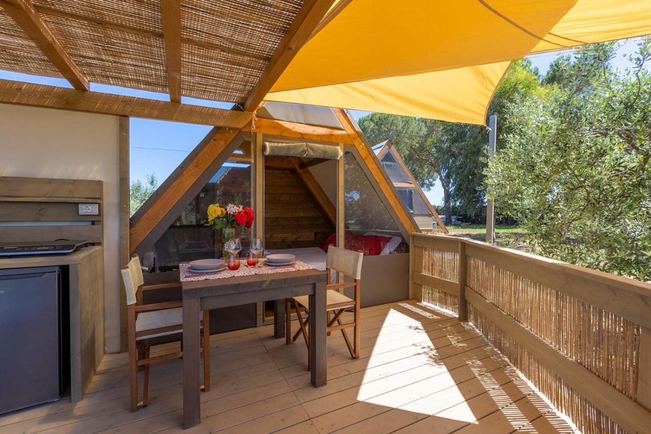 Glamping Gli Etruschi Ξενοδοχείο Πιομπίνο Εξωτερικό φωτογραφία