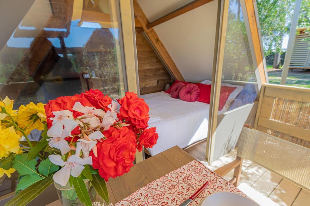 Glamping Gli Etruschi Ξενοδοχείο Πιομπίνο Εξωτερικό φωτογραφία