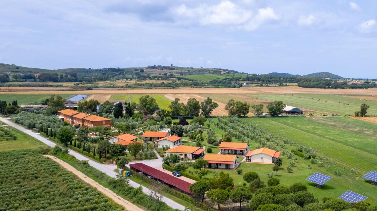 Glamping Gli Etruschi Ξενοδοχείο Πιομπίνο Εξωτερικό φωτογραφία